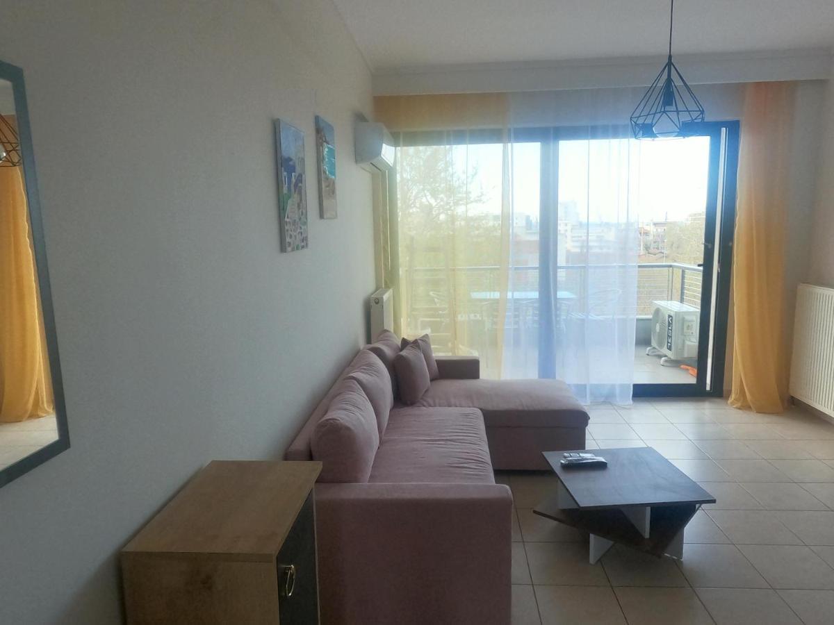 Cozy Luminous Apartment Thessaloniki Exterior photo
